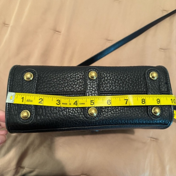 Vintage Dooney & Bourke Essex Arrowhead Shoulder Bag/Crossbody - Picture 12 of 14